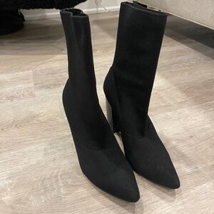 Elegant Black Women's Boots